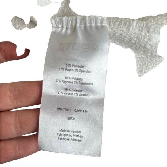 A Pea in The Pod Maternity Tie Top Women's Size Small White Cure Flattering Work - Picture 9 of 9